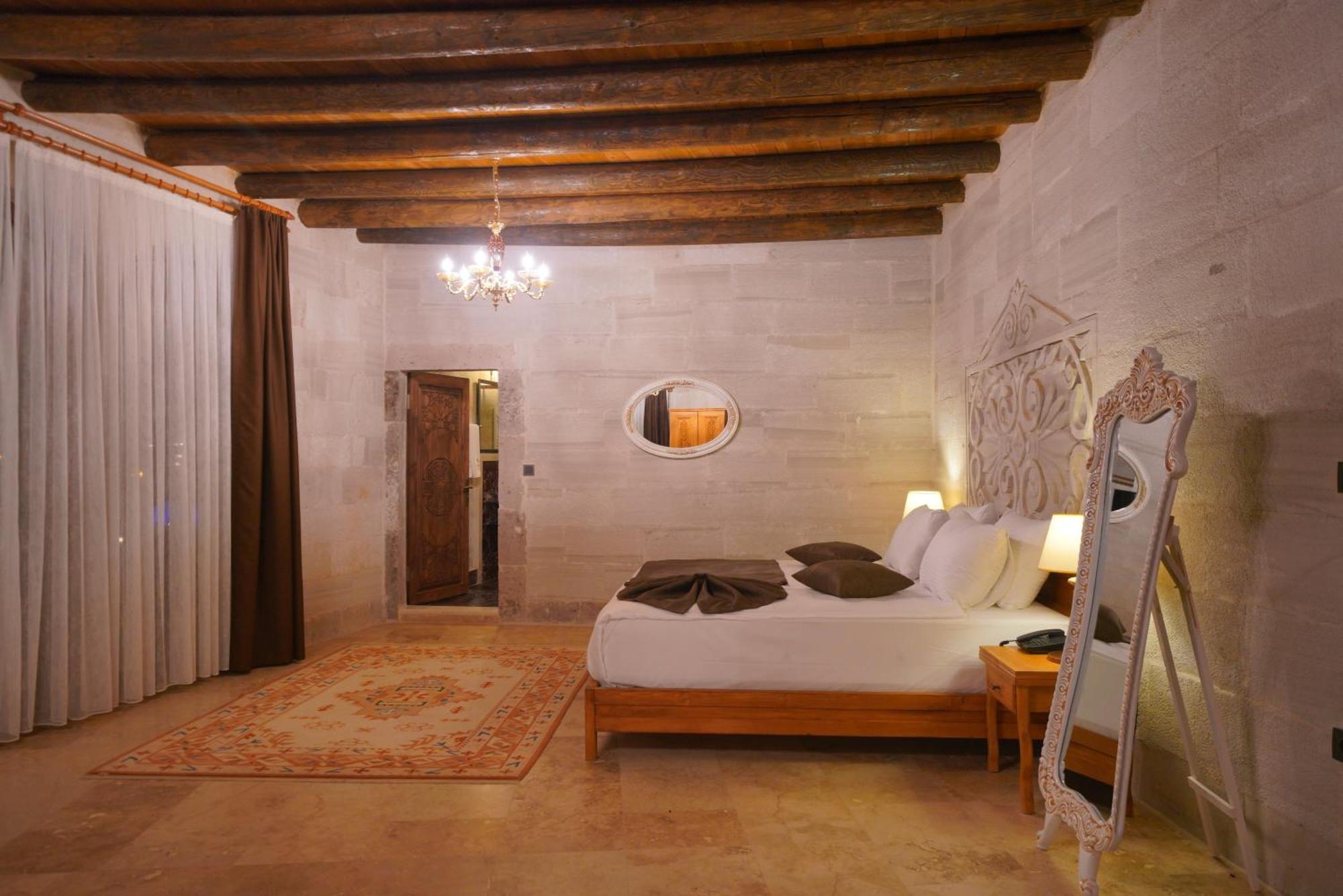 מלון Cappadocia Secret Hill Cave *
