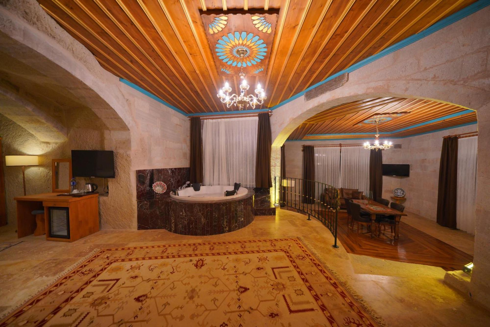 Cappadocia Secret Hill Cave Отель Гореме