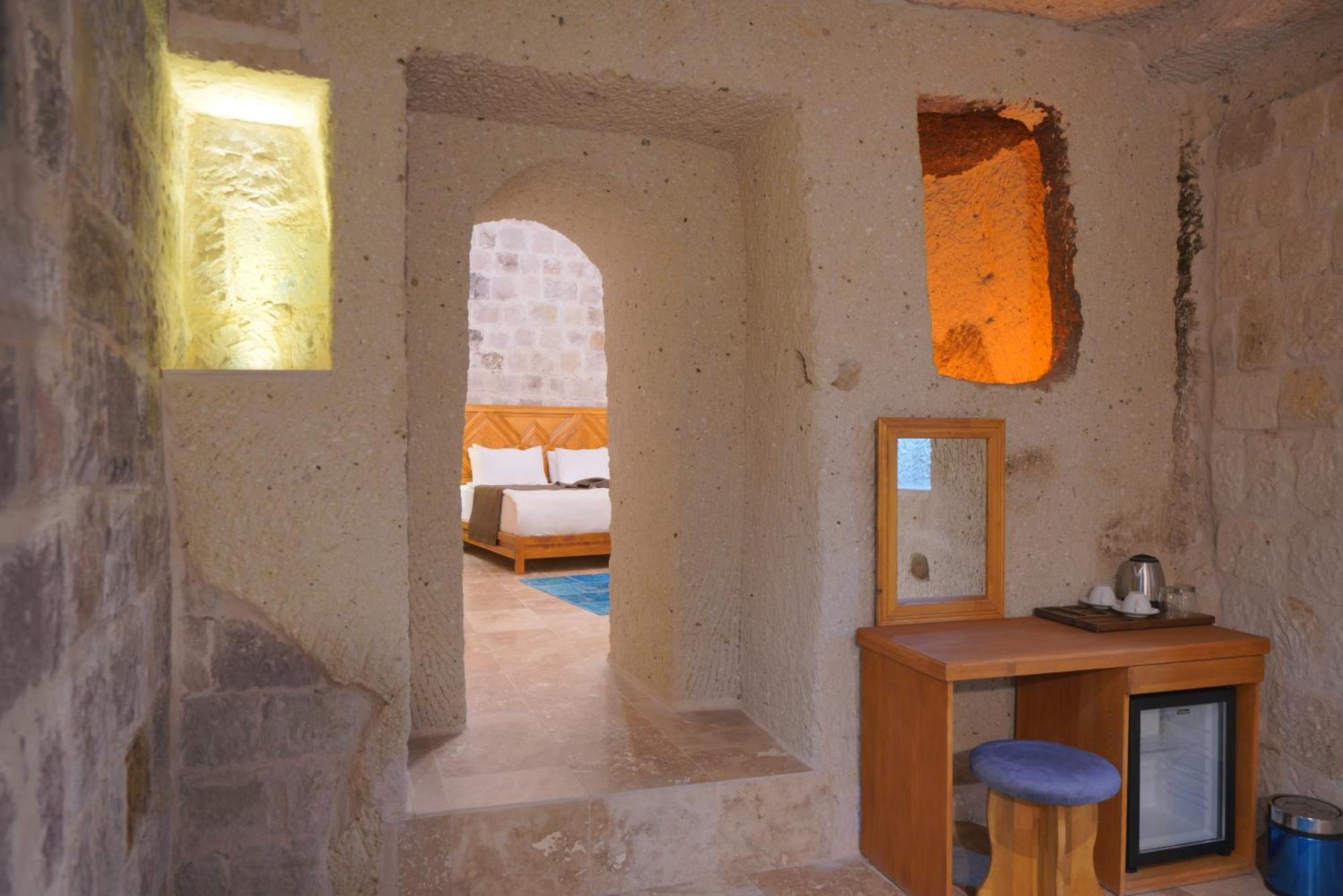 Cappadocia Secret Hill Cave * Goreme